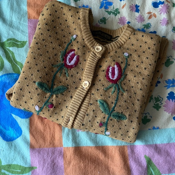 Vintage Wool Embroidered Cardigan - Picture 4 of 6